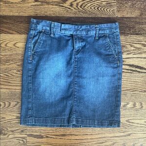 Denim Jean Mini Skirt Medium Wash Size 4 Stretch